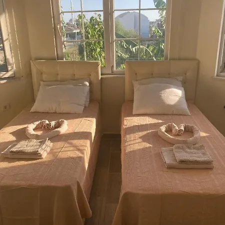 מלון Luxury Family באלאק