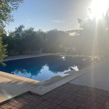 Luxury Family מלון 4*
